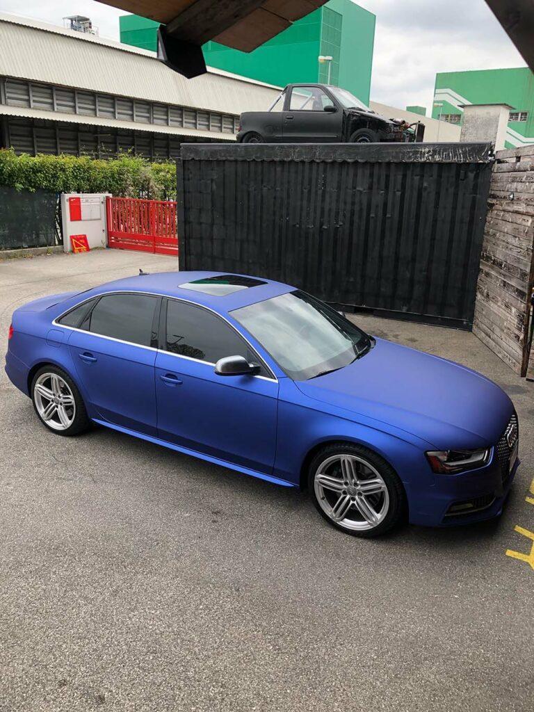 Wrap Audi A4 blu